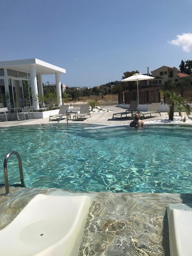 Nama Retreat Hotell Pastida Eksteriør bilde