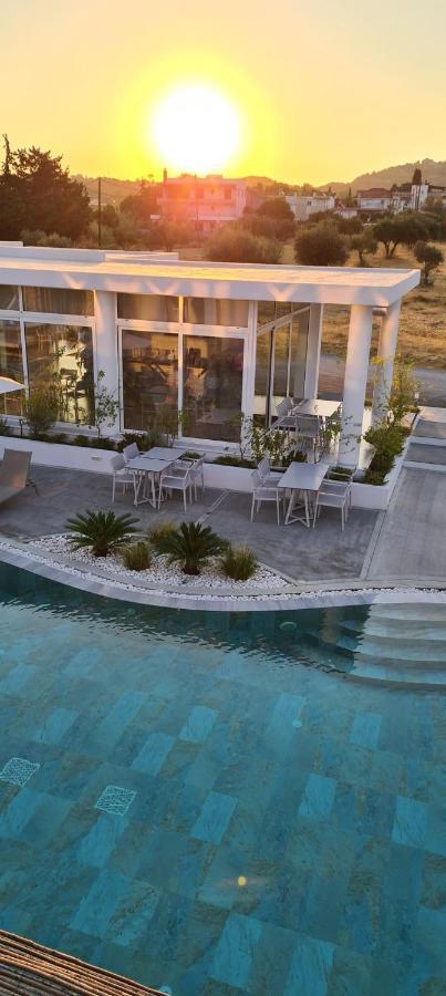Nama Retreat Hotell Pastida Eksteriør bilde
