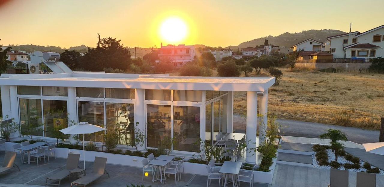 Nama Retreat Hotell Pastida Eksteriør bilde
